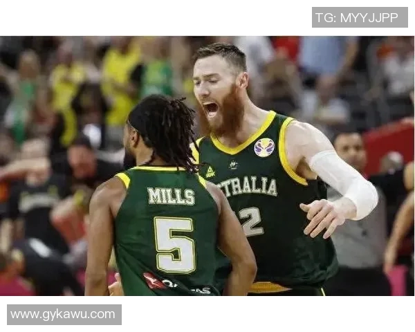 伊朗男篮对阵澳大利亚队的精彩对决分析与赛后点评