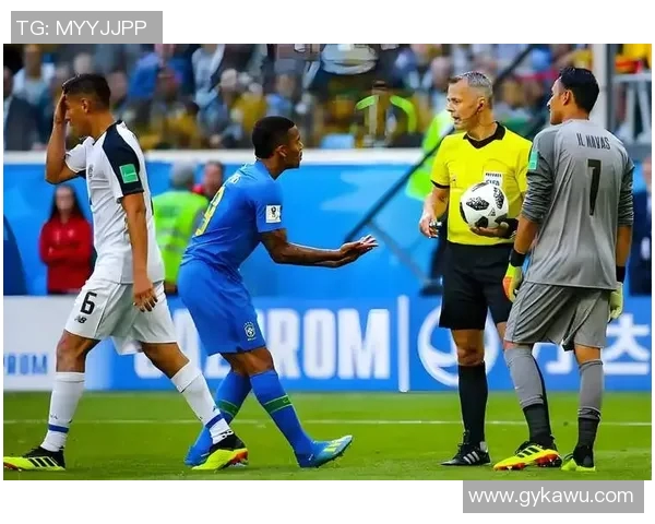 福冈黄蜂迎战冈萨多展开激烈对决期待精彩表现与胜利归属