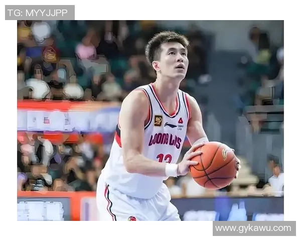 郭艾伦领衔中国男篮新征程展现拼搏精神与团队协作的无限可能