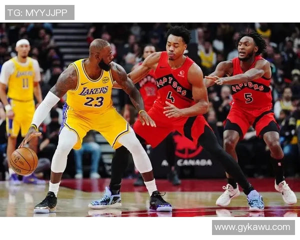 湖人勇士激战2017年12月19日精彩回顾与赛后分析